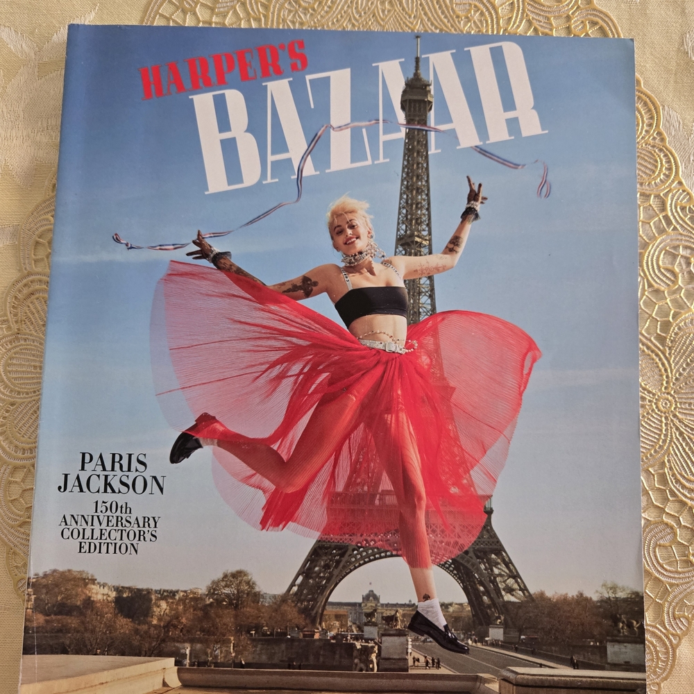 150th Anniversary Collectors Edition Harper's Bazaar April 2017!
